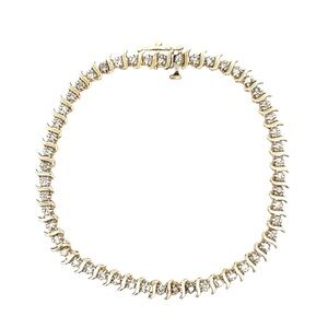 One carat diamond tennis bracelet set in 10k gold Bracelet